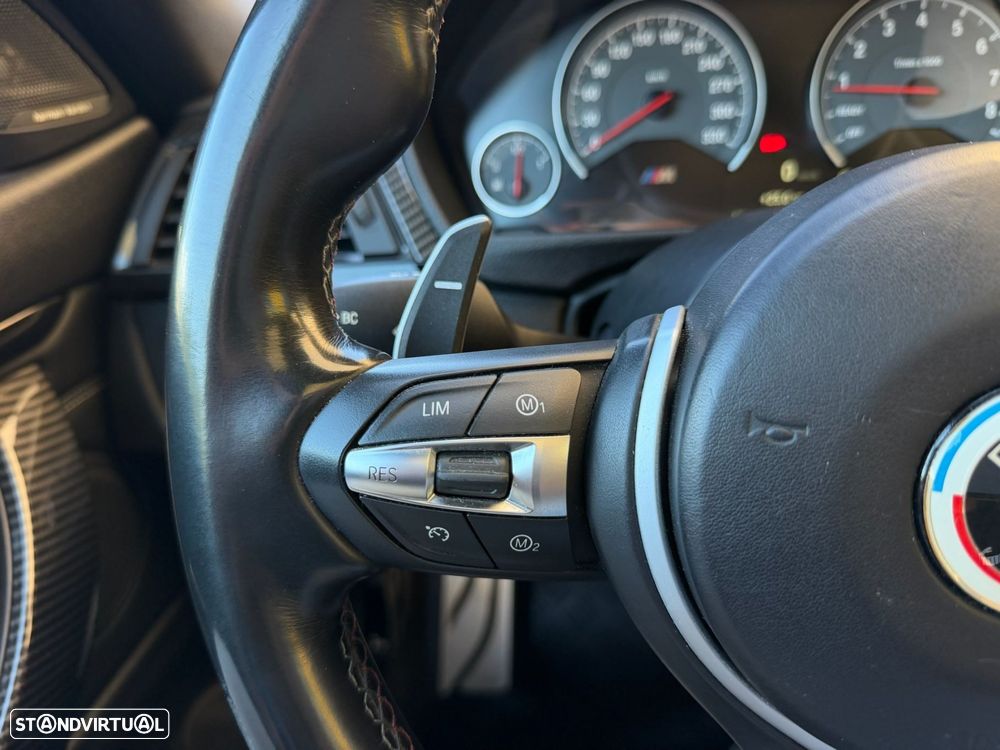 BMW M4 Auto - 22