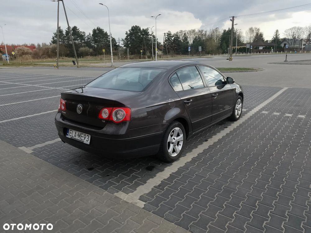 Volkswagen Passat 1.4 TSI Comfortline - 15