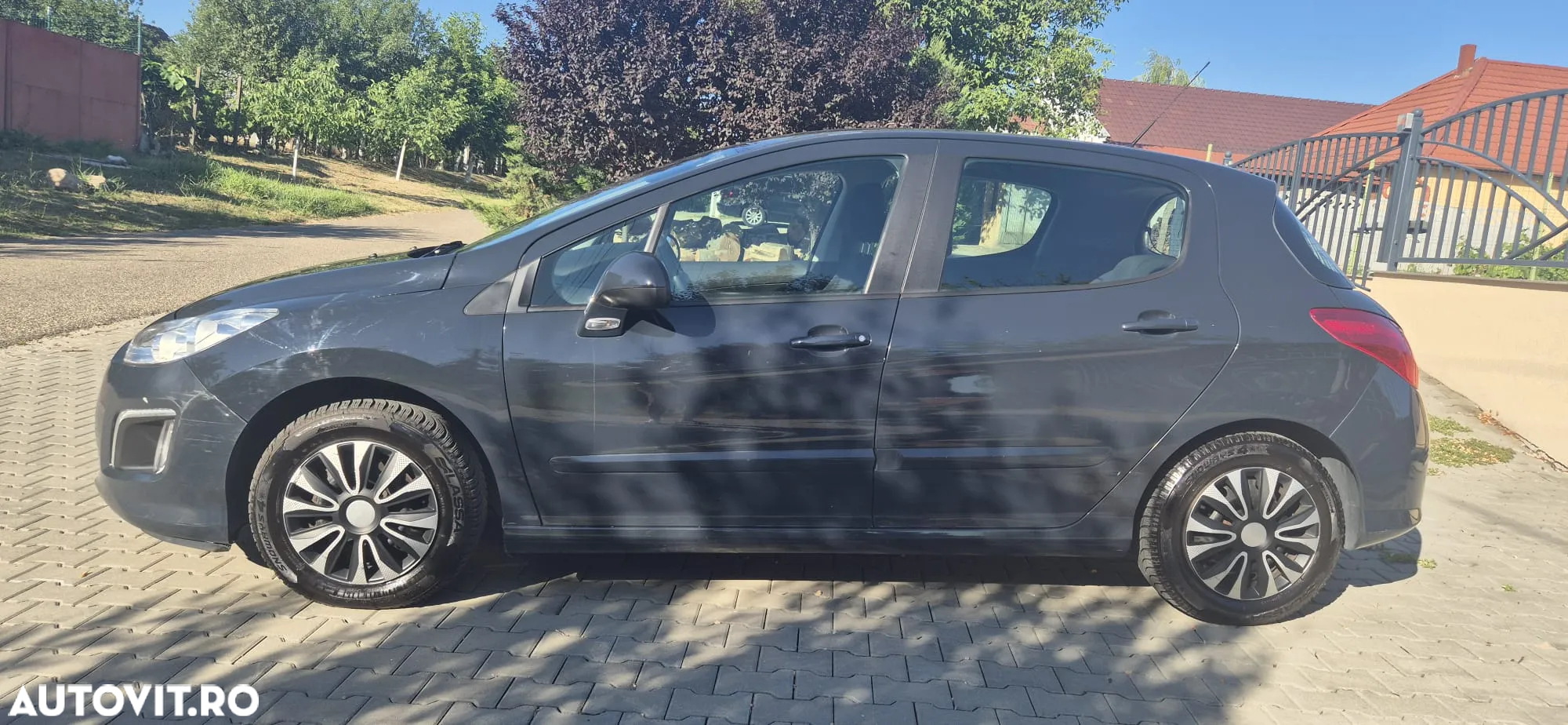 Peugeot 308 - 23