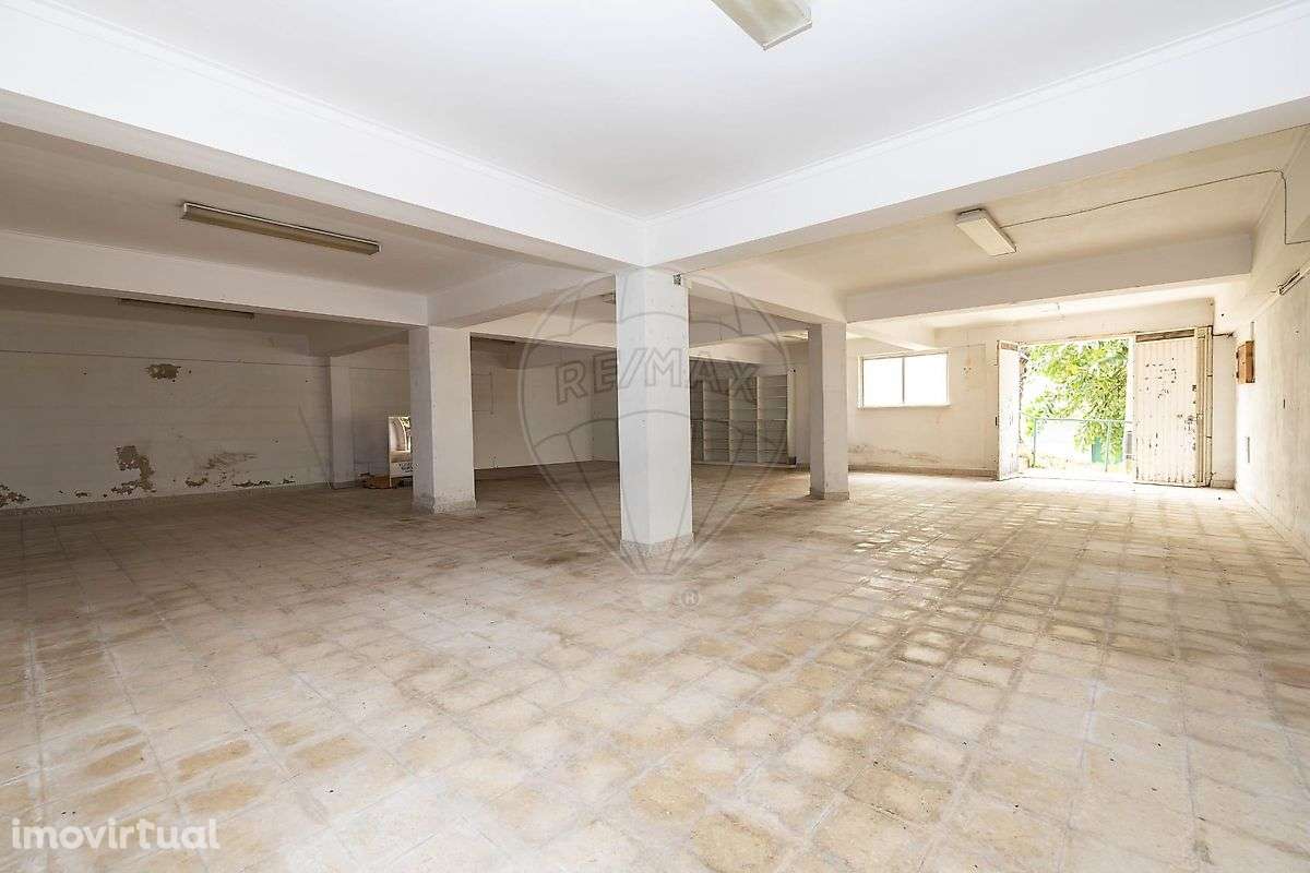 Armazém  para venda - Grande imagem: 2/12