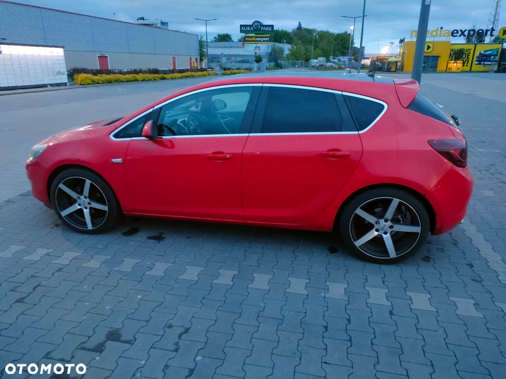 Opel Astra - 2