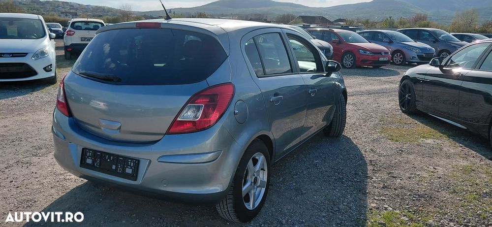 Opel Corsa 1.3 CDTI DPF Easytronic Color Edition - 5