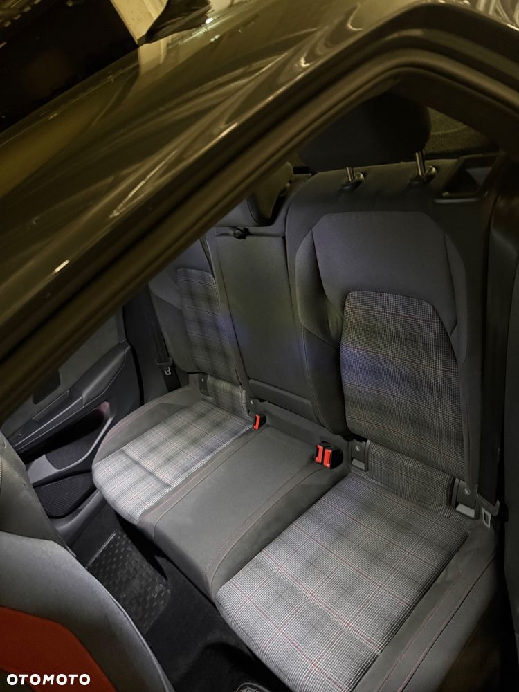 Volkswagen Golf 2.0 TSI GTI DSG - 14