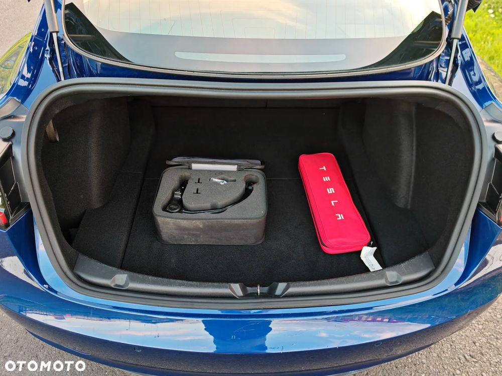 Tesla Model 3 Standard Range Plus - 15