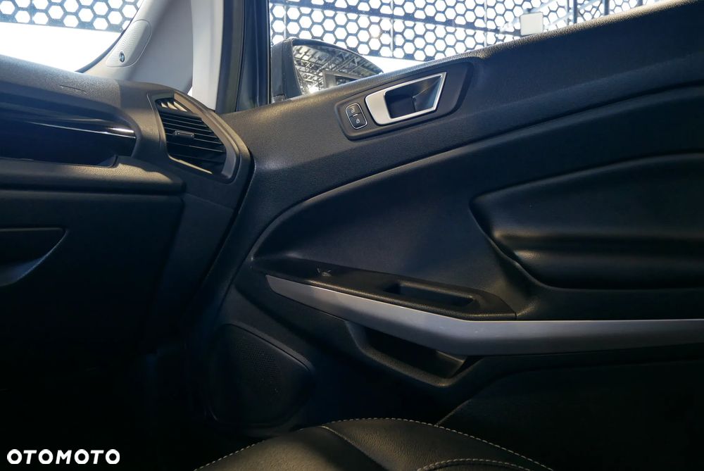 Ford EcoSport - 25