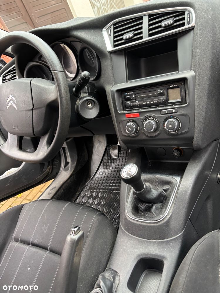 Citroën C4 1.6 VTi Attraction - 12