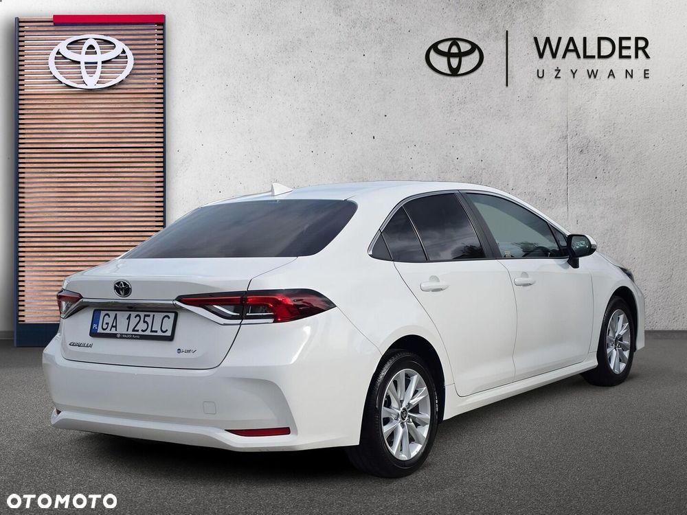 Toyota Corolla 1.8 Hybrid Comfort - 3