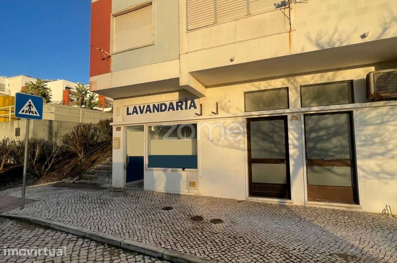 Loja com 52 m² em Localização Premium – Parede, Cascais - Grande imagem: 3/18