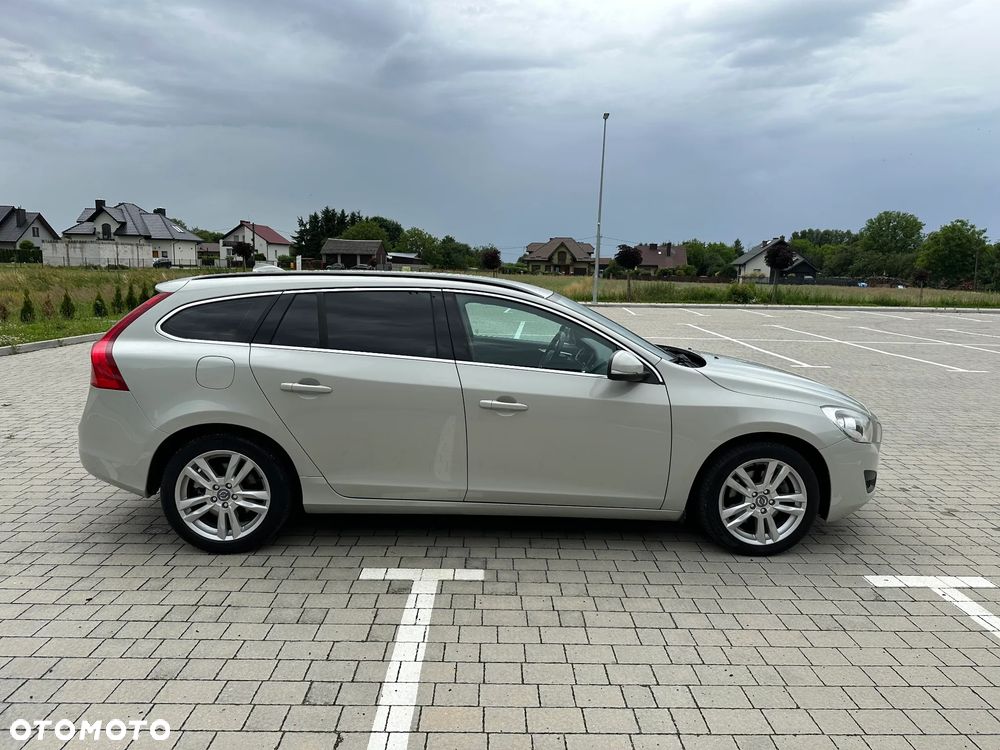 Volvo V60 D3 Edition - 6