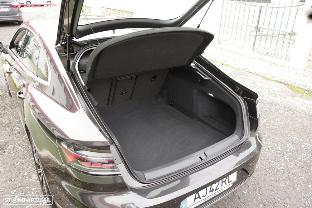 VW Arteon 2.0 TDI Elegance DSG - 18