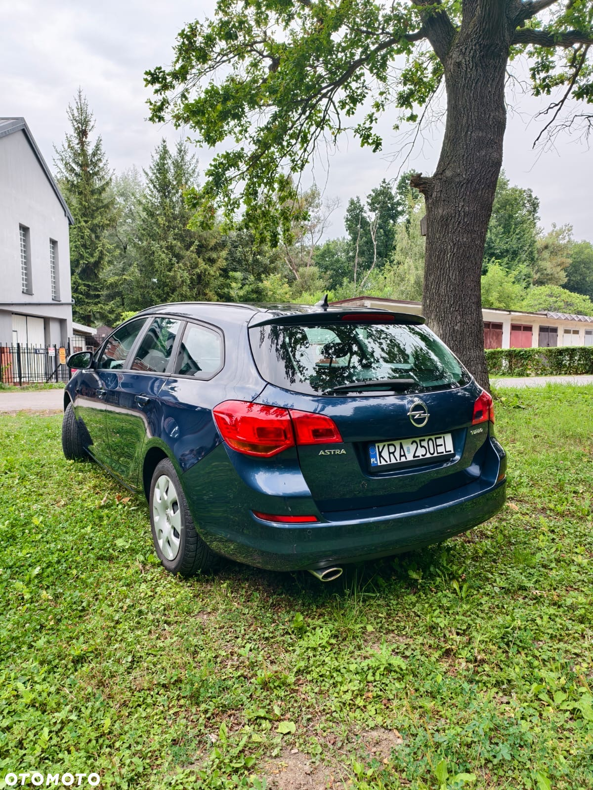 Opel Astra GTC 1.4 Turbo ecoFLEX Start/Stop - 2