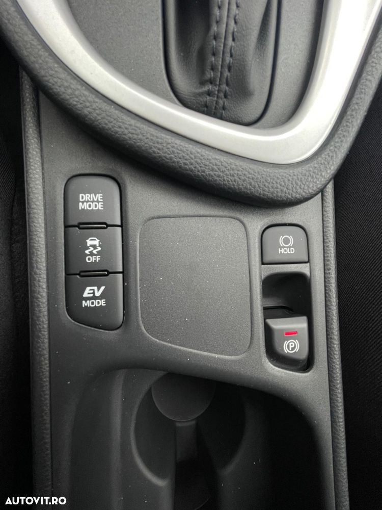 Toyota Yaris 1.5 VVT-i HSD Eco - 14