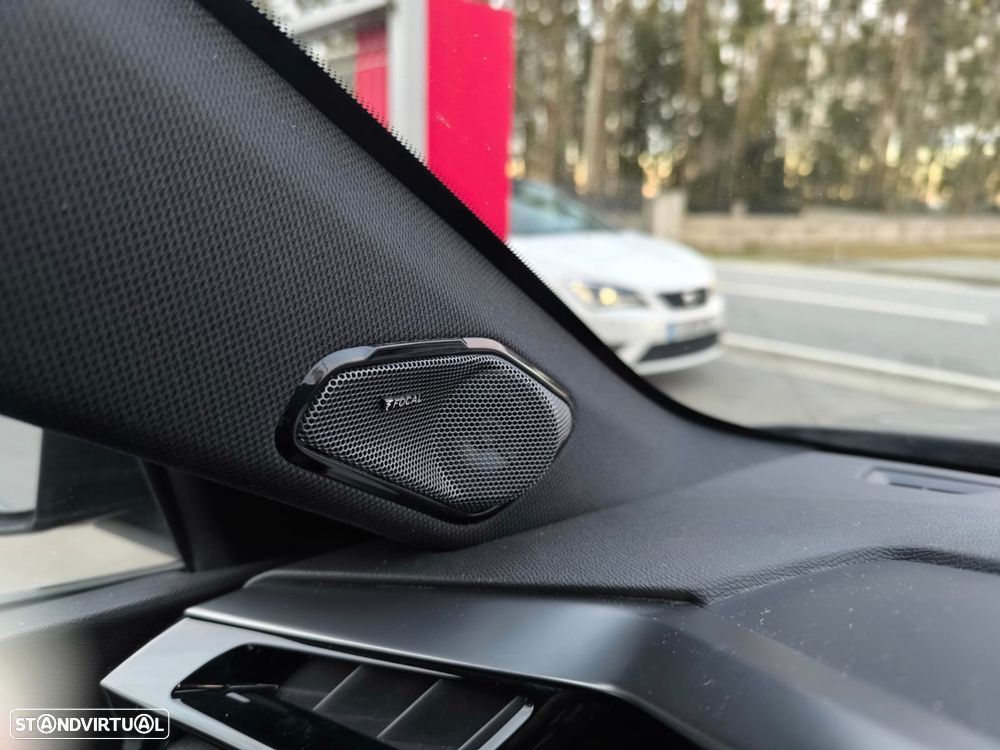 Peugeot 308 PureTech 130 GPF EAT8 Stop & Start GT Pack - 41