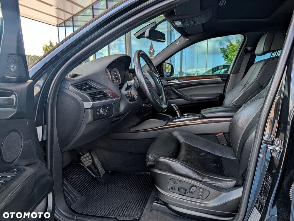 BMW X6 - 13