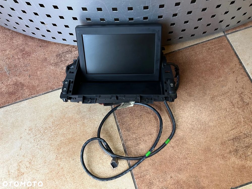 EKRAN WYŚWIETLACZ  LCD MONITOR RADIA PEUGEOT 3008 5008 I 96735367ZD - 1