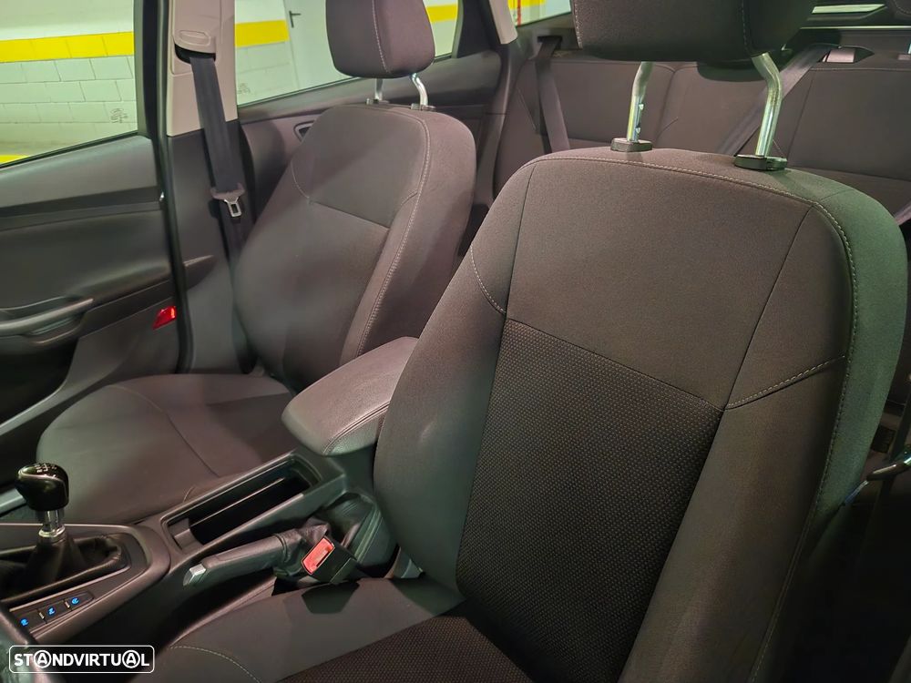 Ford Focus SW 1.5 TDCi Trend+ - 24