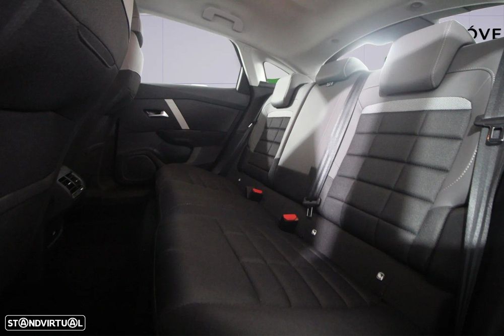 Citroën e-C4 136 PLUS - 13