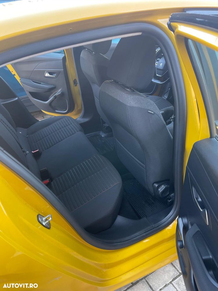 Peugeot 208 1.2 L PureTech STT Active - 6