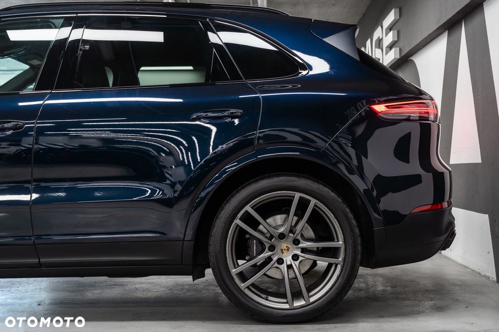 Porsche Cayenne Standard - 10