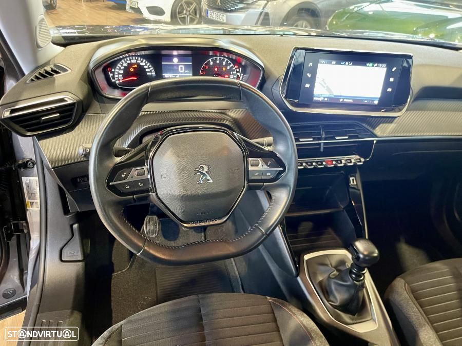 Peugeot 2008 1.2 PureTech Active Pack - 10