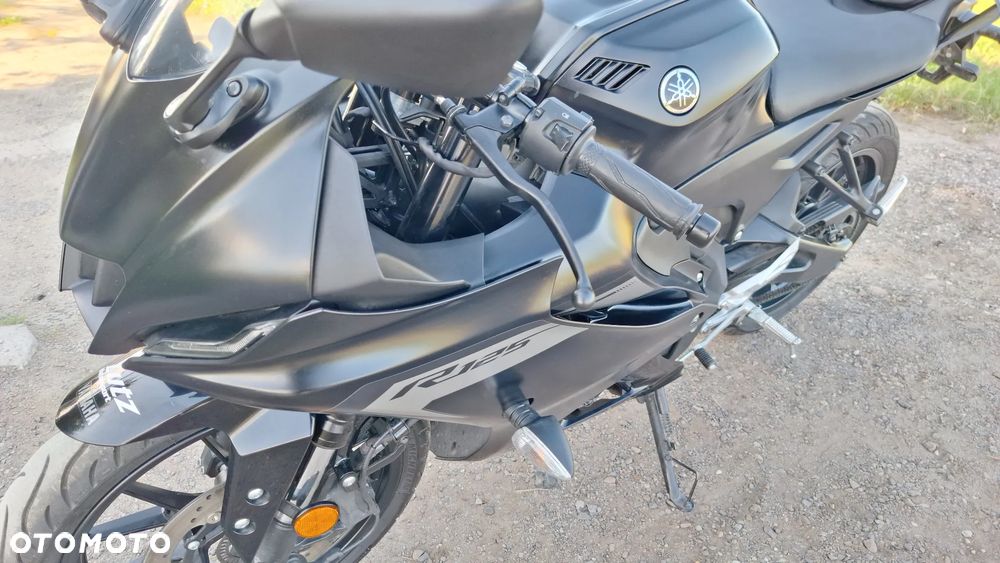Yamaha YZF - 10