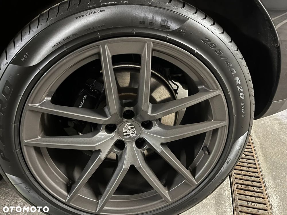 Porsche Macan T - 8