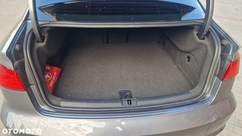 Audi A3 Limousine - 10