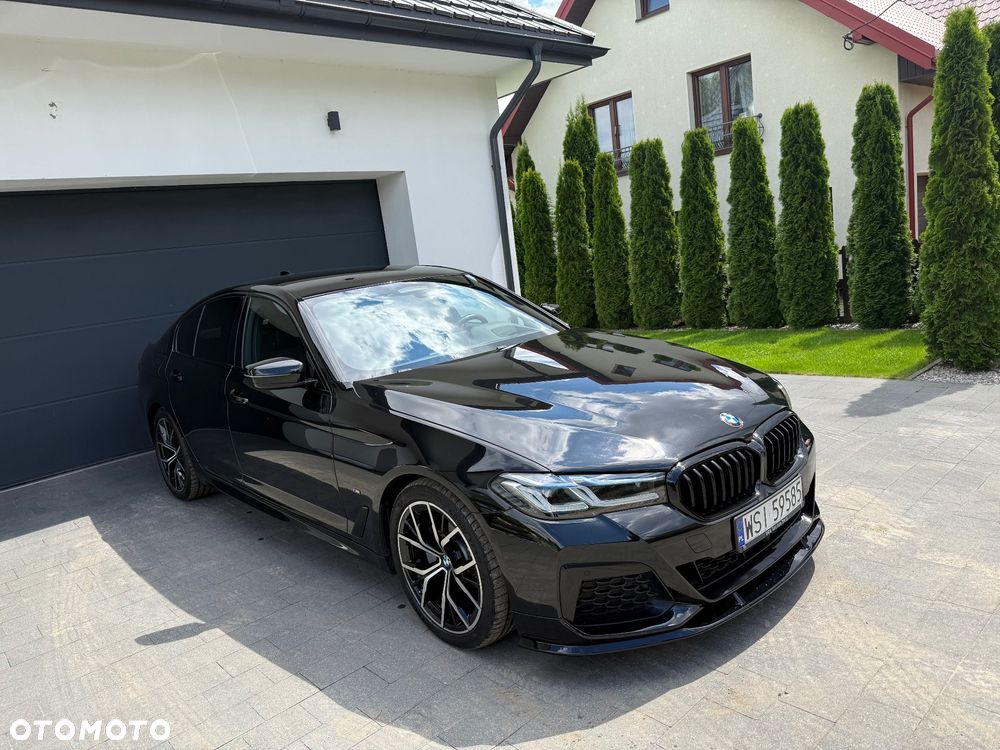 BMW Seria 5 520d xDrive mHEV M Sport sport - 4