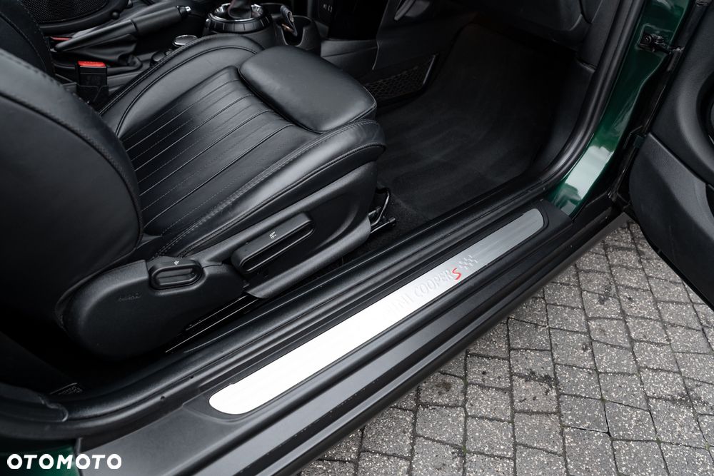 MINI Cooper S Sport-Aut - 25