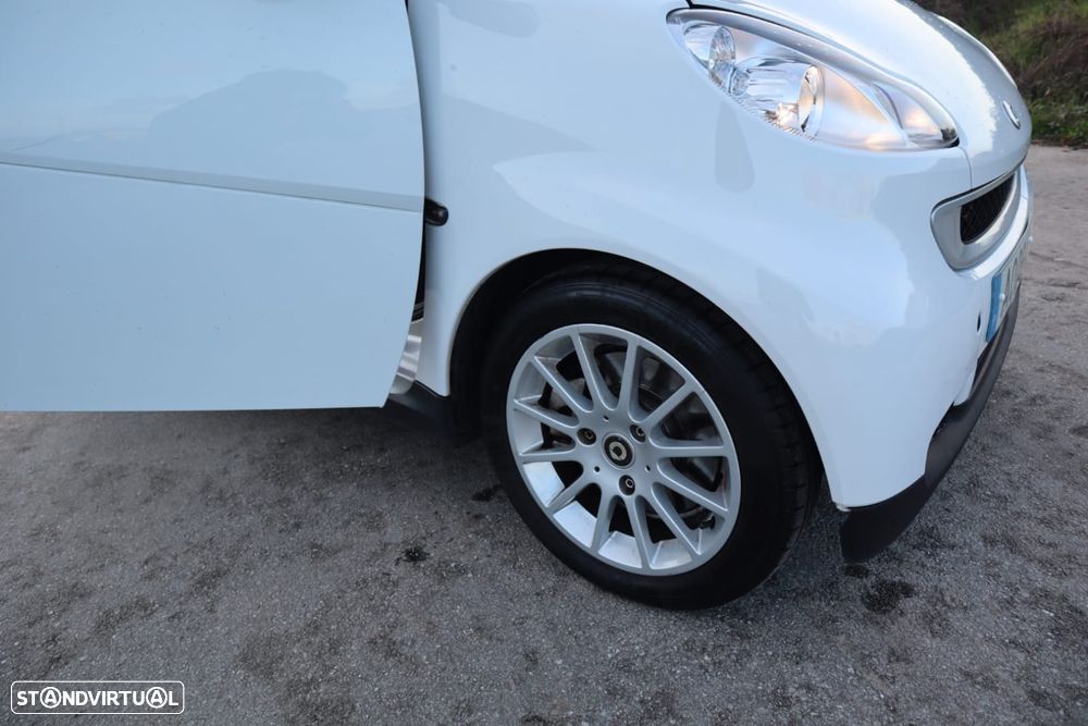 Smart ForTwo Coupé cdi softouch passion dpf - 24