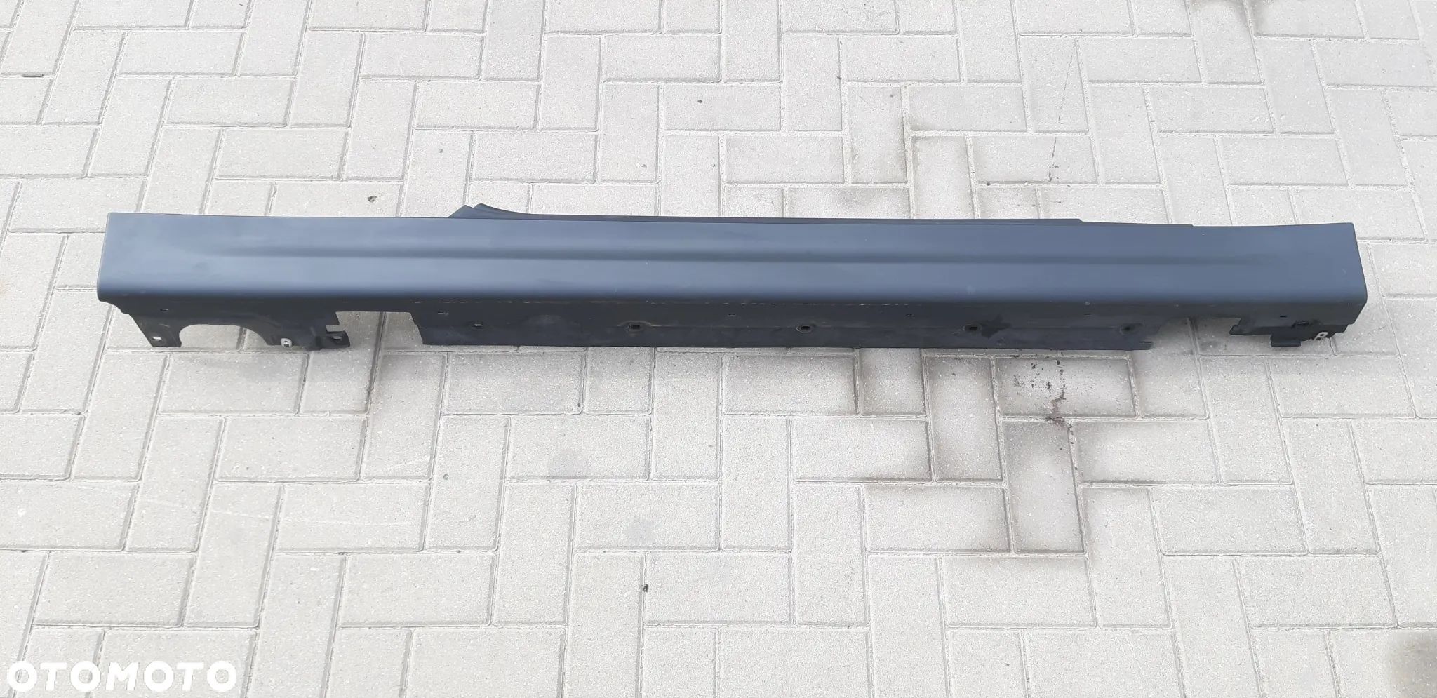 Listwa progowa lewa 7300818 Mini Cooper S F56 2.0b 2019r - 1