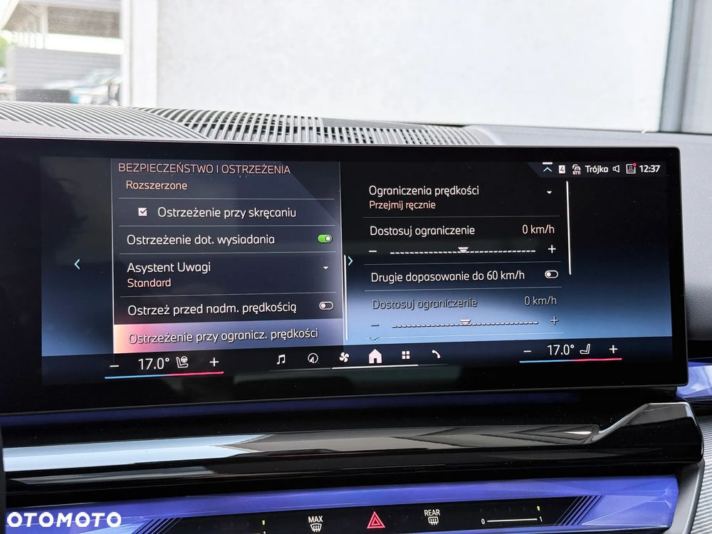 BMW Seria 5 520i - 41