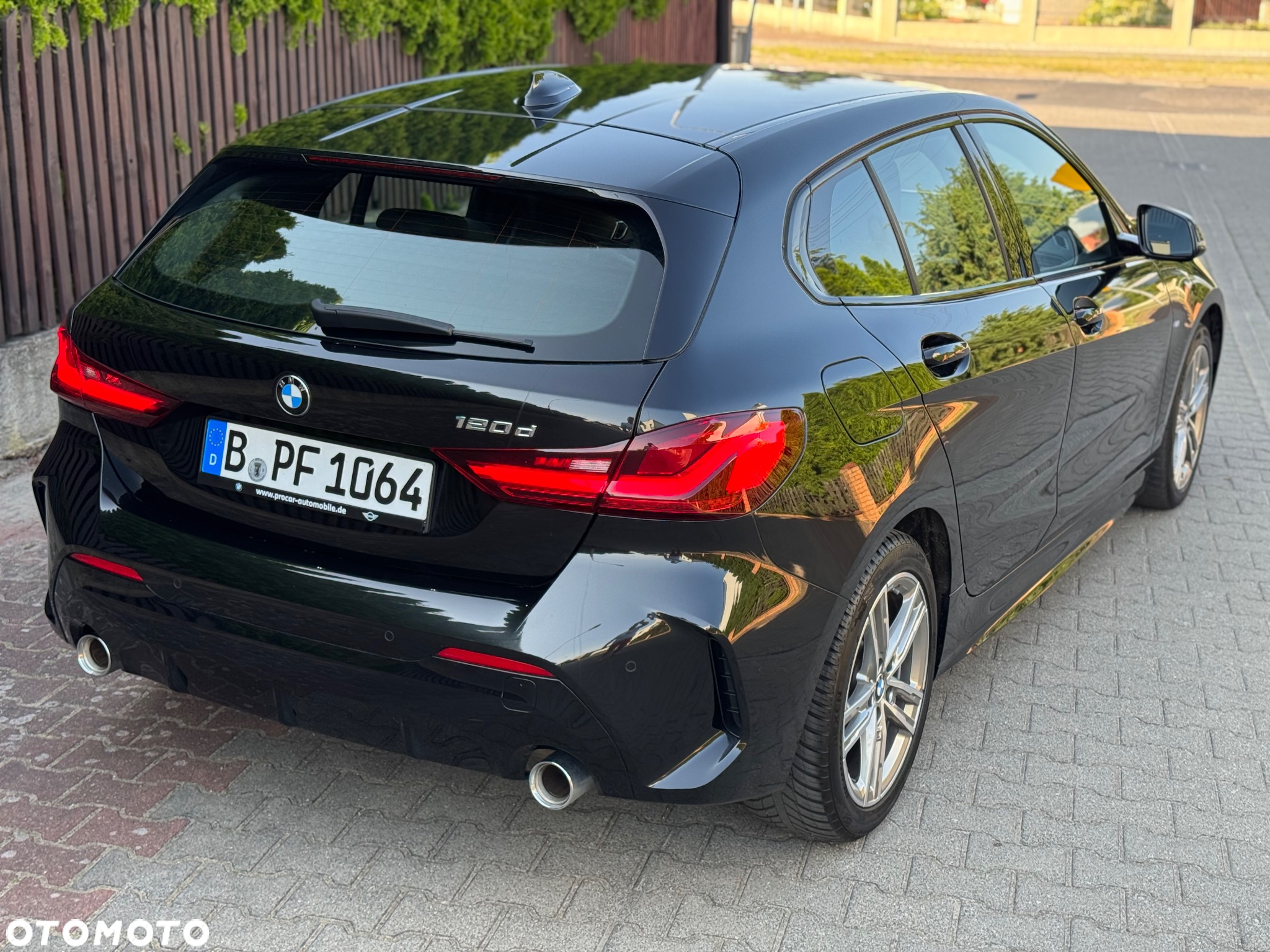 BMW Seria 1 120d M Sport - 14