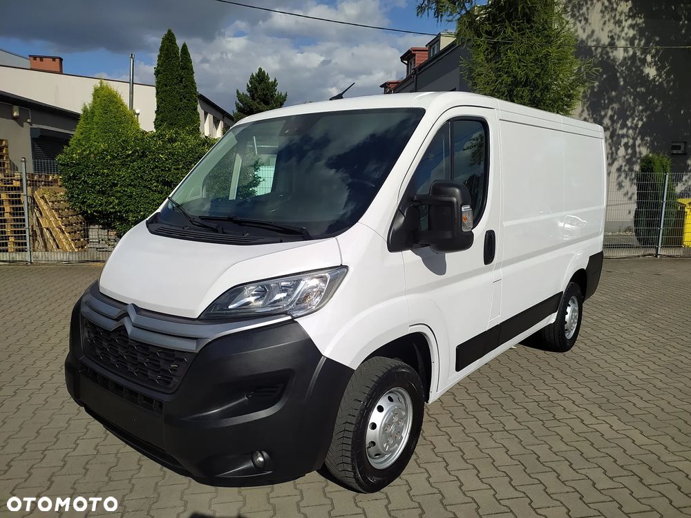 Citroën JUMPER 2021 MAŁY PRZEBIEG BOGATE WYPOSAŻENIE GWARANCJA MECHANICZNA 1-ROK F - VAT 23% - 3