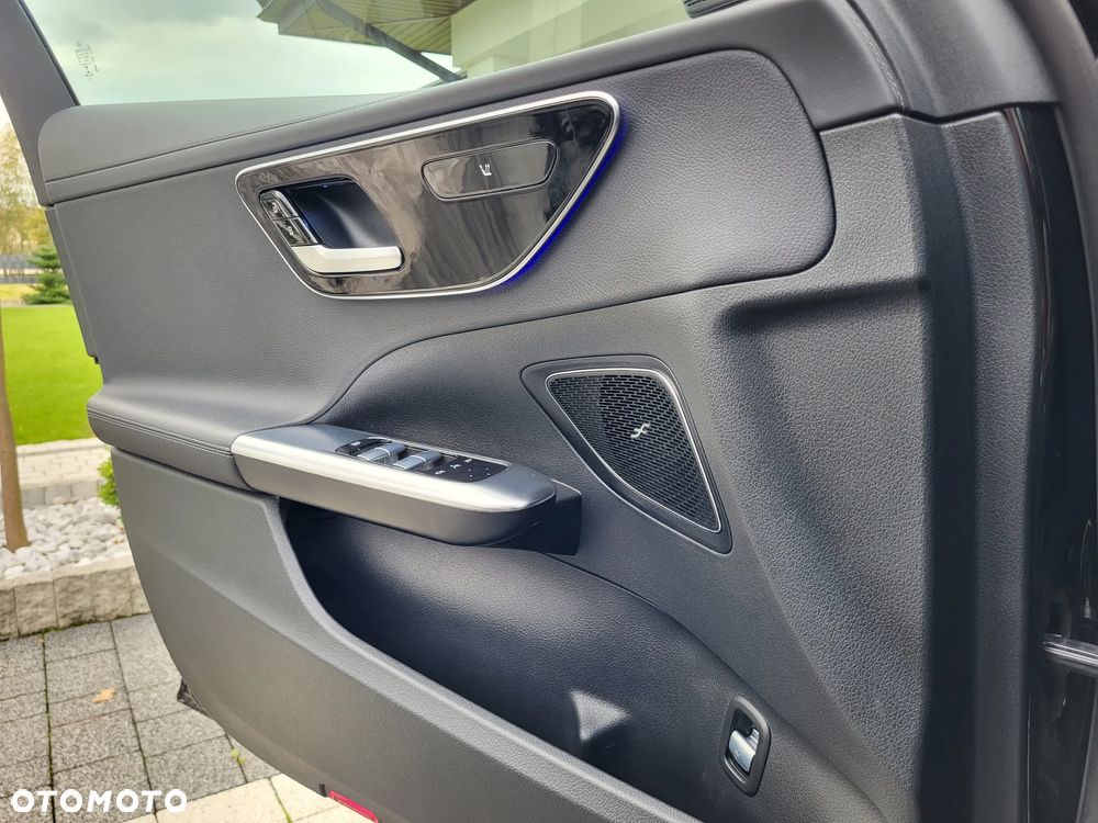 Mercedes-Benz Klasa C 220 d 4Matic T 9G-TRONIC AMG Line - 22