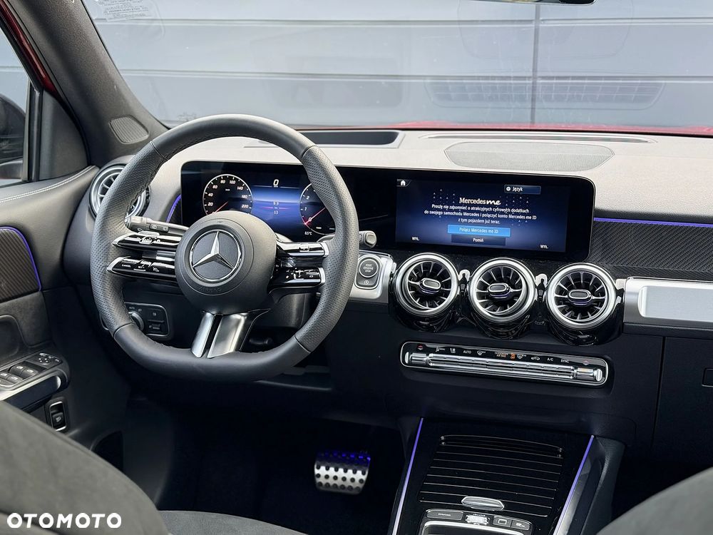 Mercedes-Benz GLB 220 mHEV 4-Matic AMG Line 8G-DCT - 11