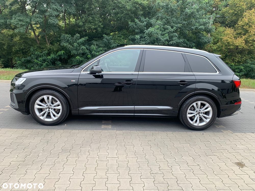 Audi Q7 2021 photo 4