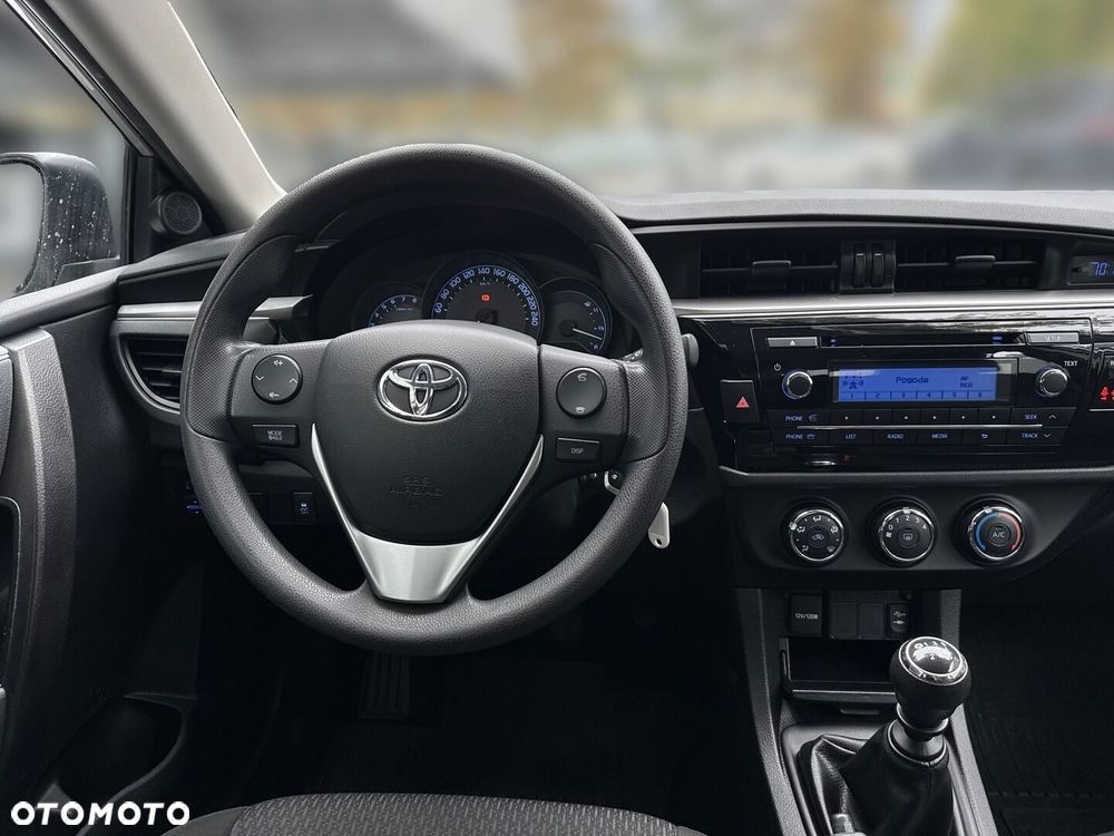 Toyota Corolla 1.6 Active EU6 - 26