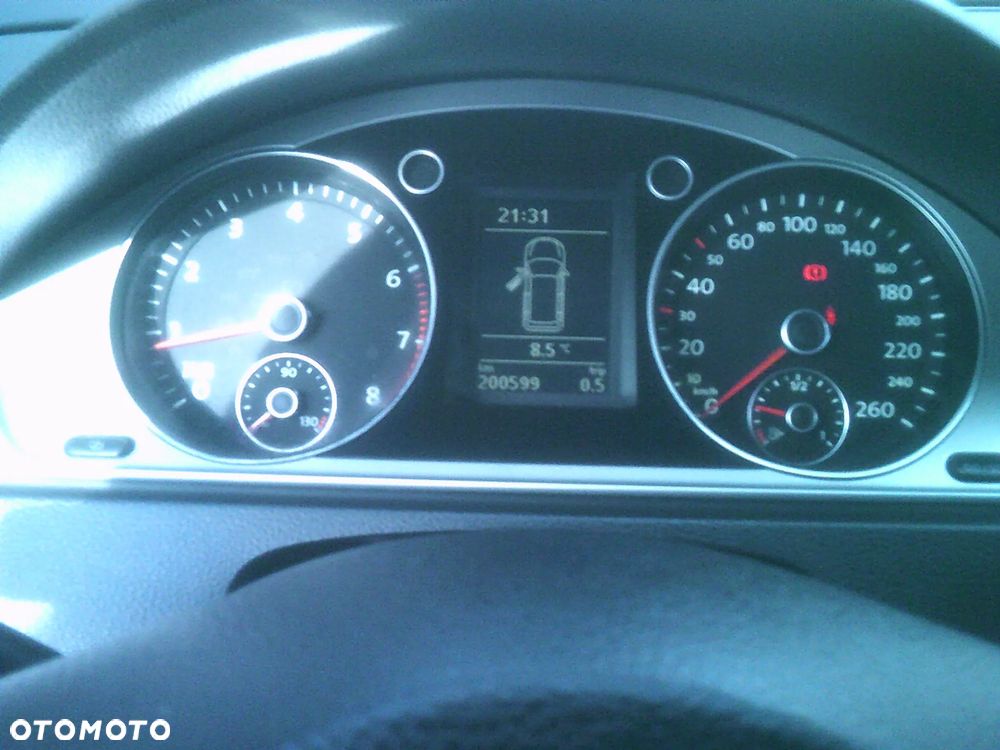 Volkswagen Passat 1.4 TSI BlueMotion Technology Comfortline - 8