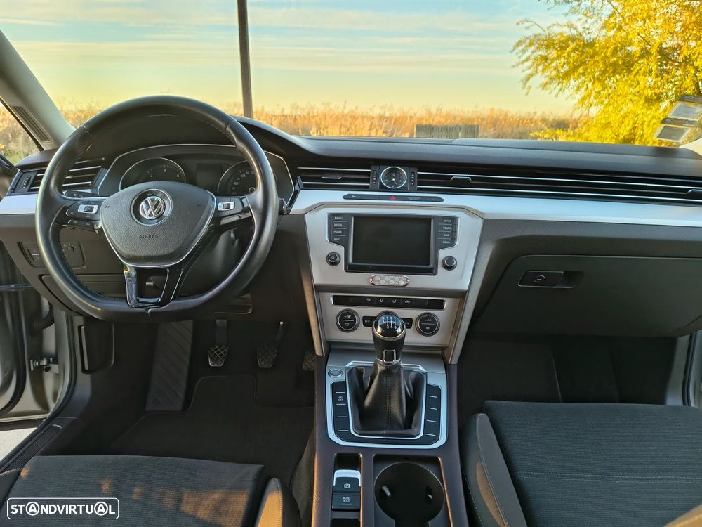 VW Passat Variant 1.6 TDI Confortline - 7