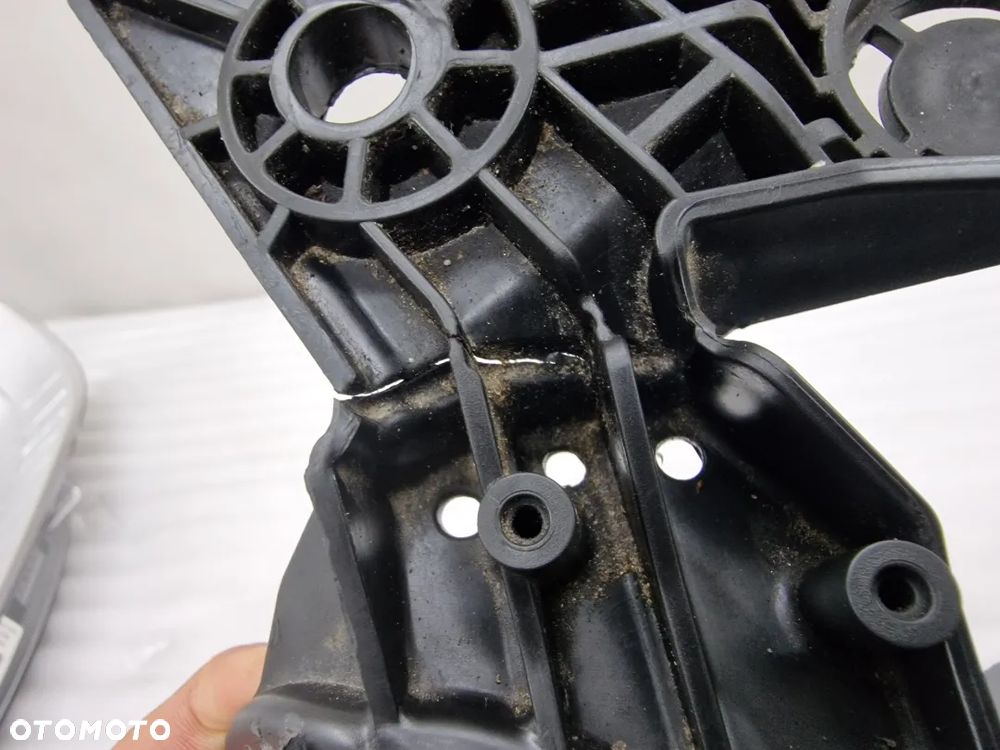 OPEL CORSA F 19- PRAWA ZWYKŁA LAMPA PRZEDNIA PRZÓD , NR 39162649 , NR AUKCJI LL561 - 9