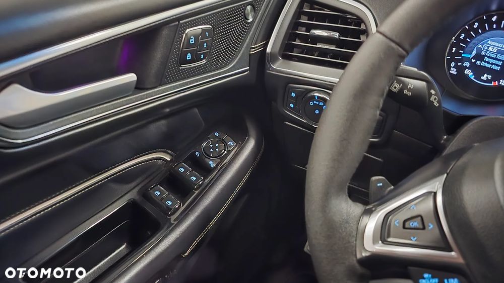 Ford Edge 2.0 EcoBlue Bi-Turbo 4x4 Vignale - 29