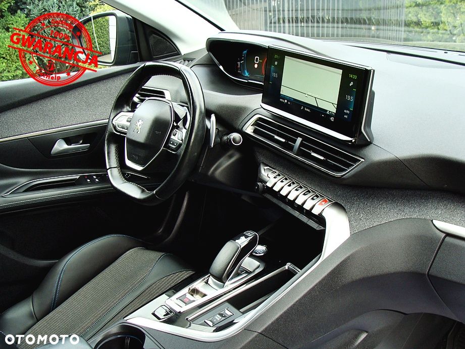Peugeot 3008 1.6 PureTech Hybrid4 PHEV Allure Pack S&S EAT8 - 11
