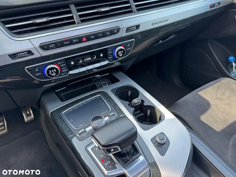 Audi Q7 3.0 TDI Quattro Tiptronic - 16
