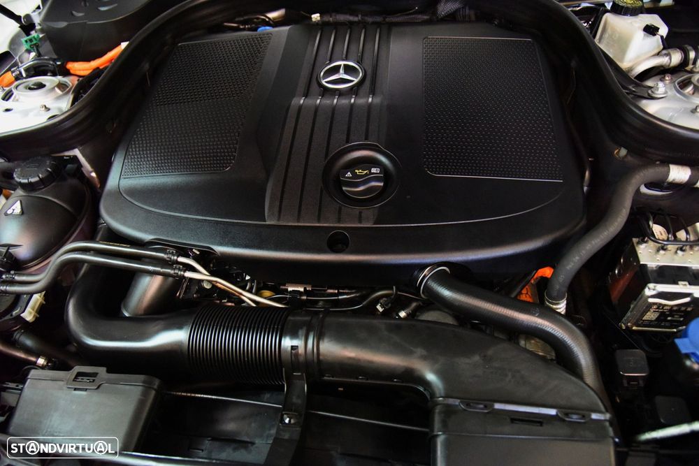 Mercedes-Benz E 300 - 10
