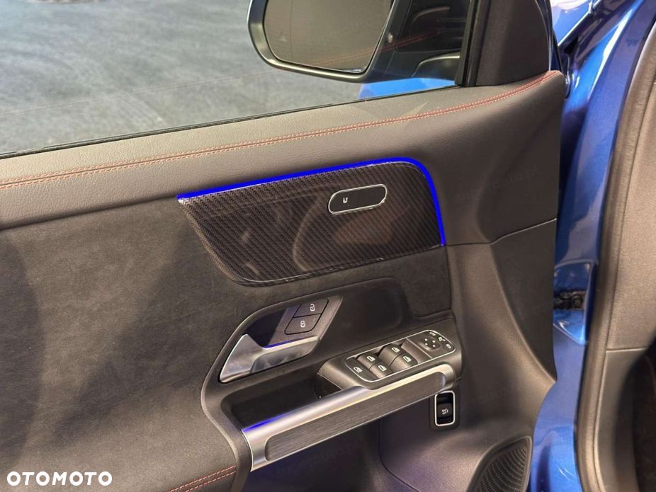 Mercedes-Benz GLB 200 d 4-Matic AMG Line 8G-DCT - 10