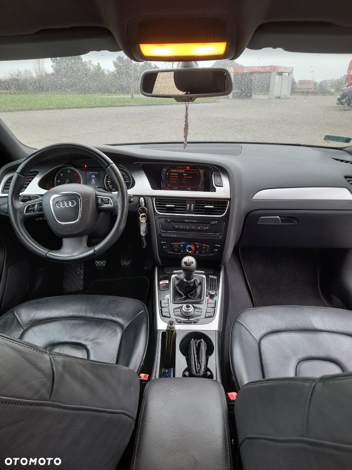 Audi A4 Avant - 5