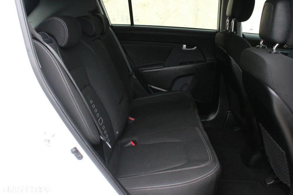 Kia Sportage 2.0 CRDI AWD Aut. Spirit - 9