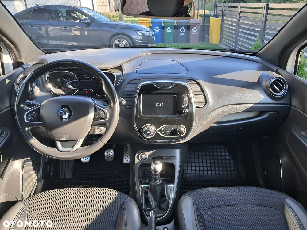 Renault Captur ENERGY TCe 120 Experience - 17