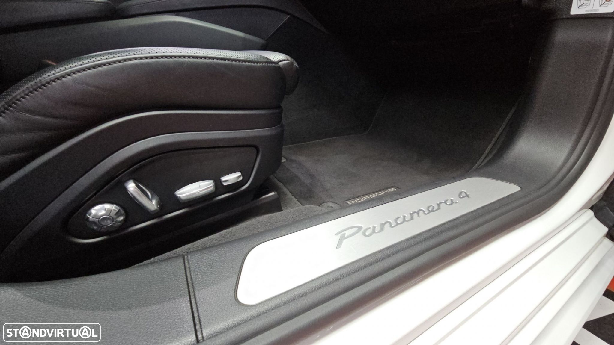 Porsche Panamera - 13